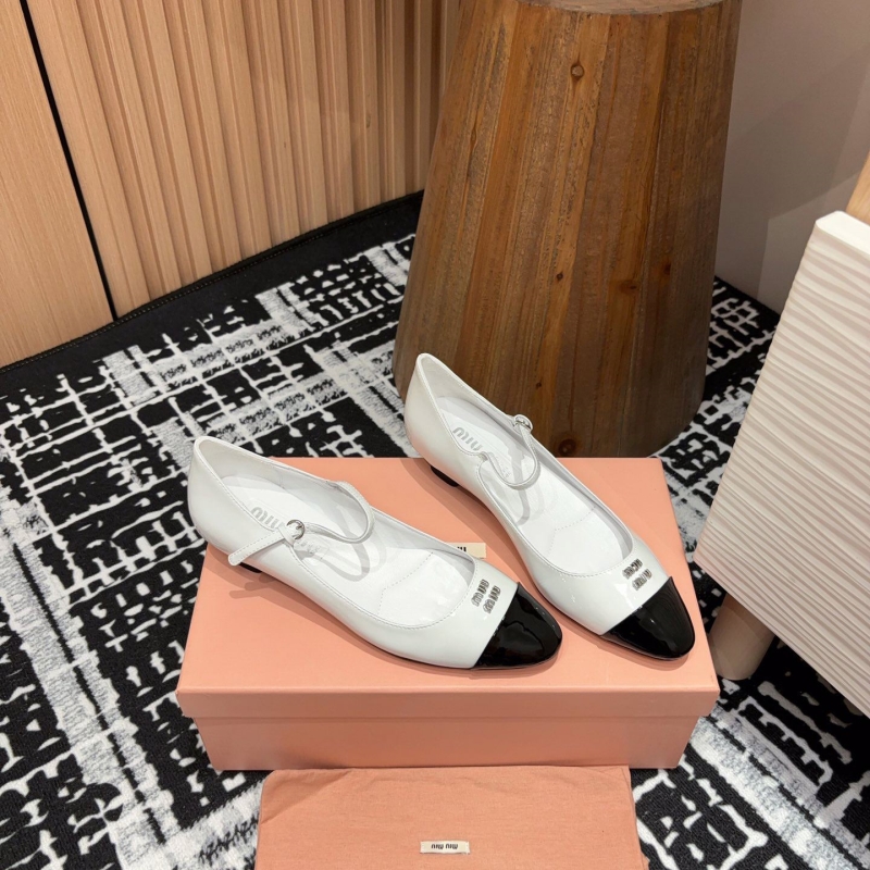 Miu Miu Sandals